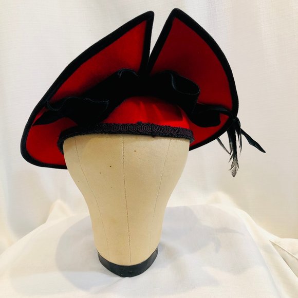 Whittall & Shon Red and Black Hat Vintage 1980s display picture 1